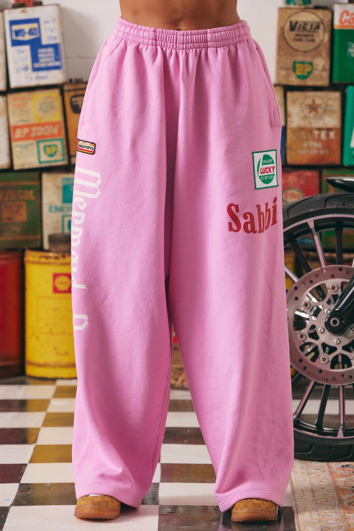 pre-order-wide-leg-sweat-pants