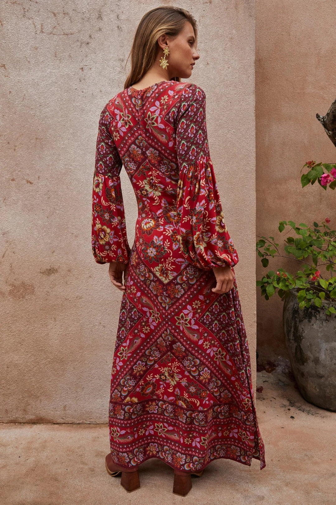 Nine Lives Bazaar Quartz Gown - Pomegranate