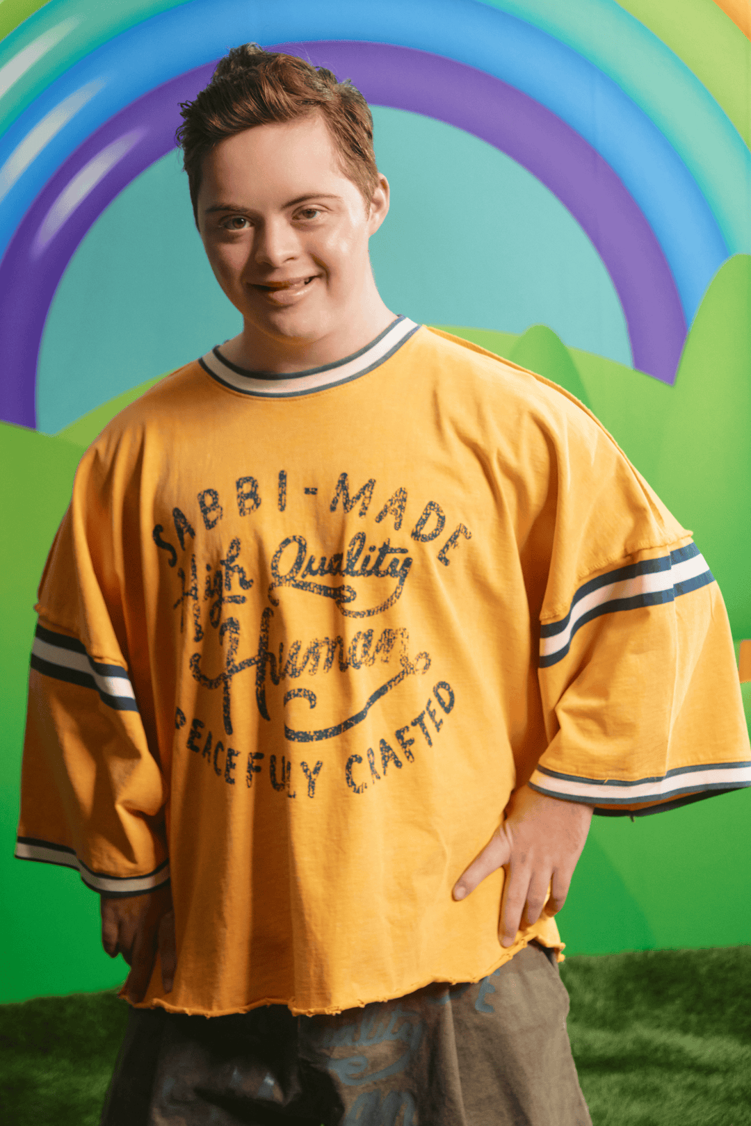 Alternate front view of the Sabbi Happy Hour tee