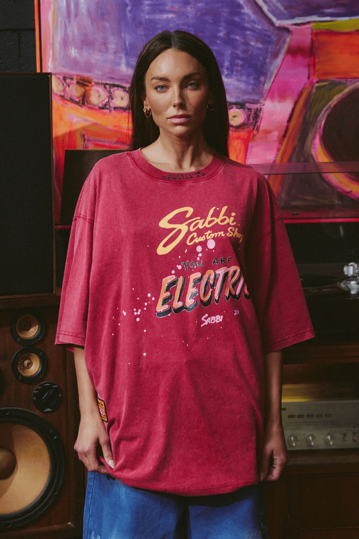 Sabbi Very Oversized You Are Electric Tee