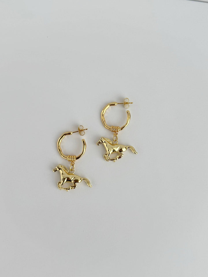 Brandy Horse Charm Gold Hoops | 18K Gold Plated Equestrian Jewelry - Meadow Collectiveearrings