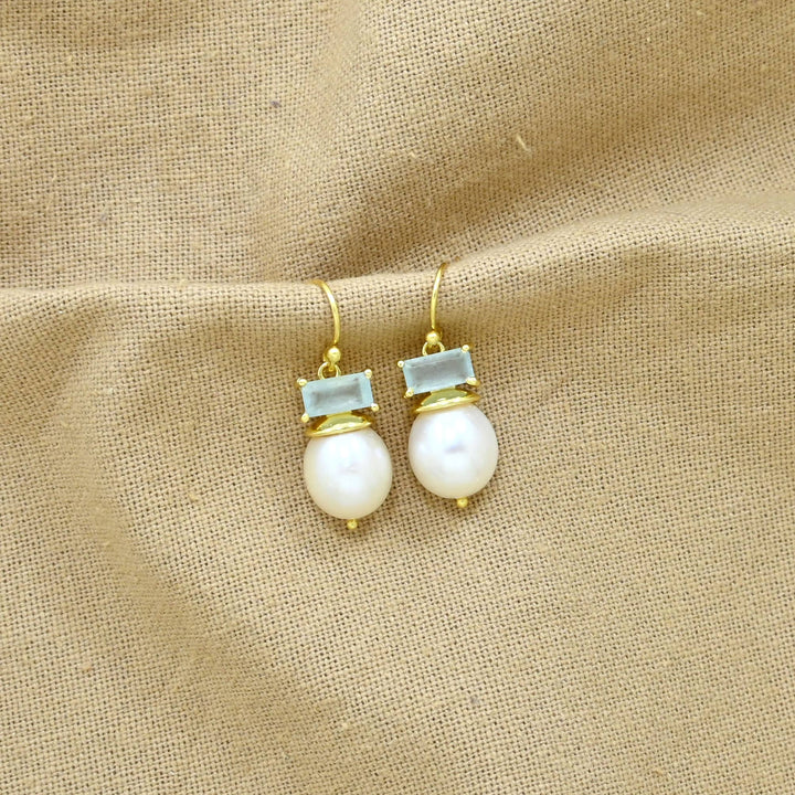 Coline Earring Gold Plated - Pearl &amp; Aquamarine Chalcedony - Meadow Collectiveearrings