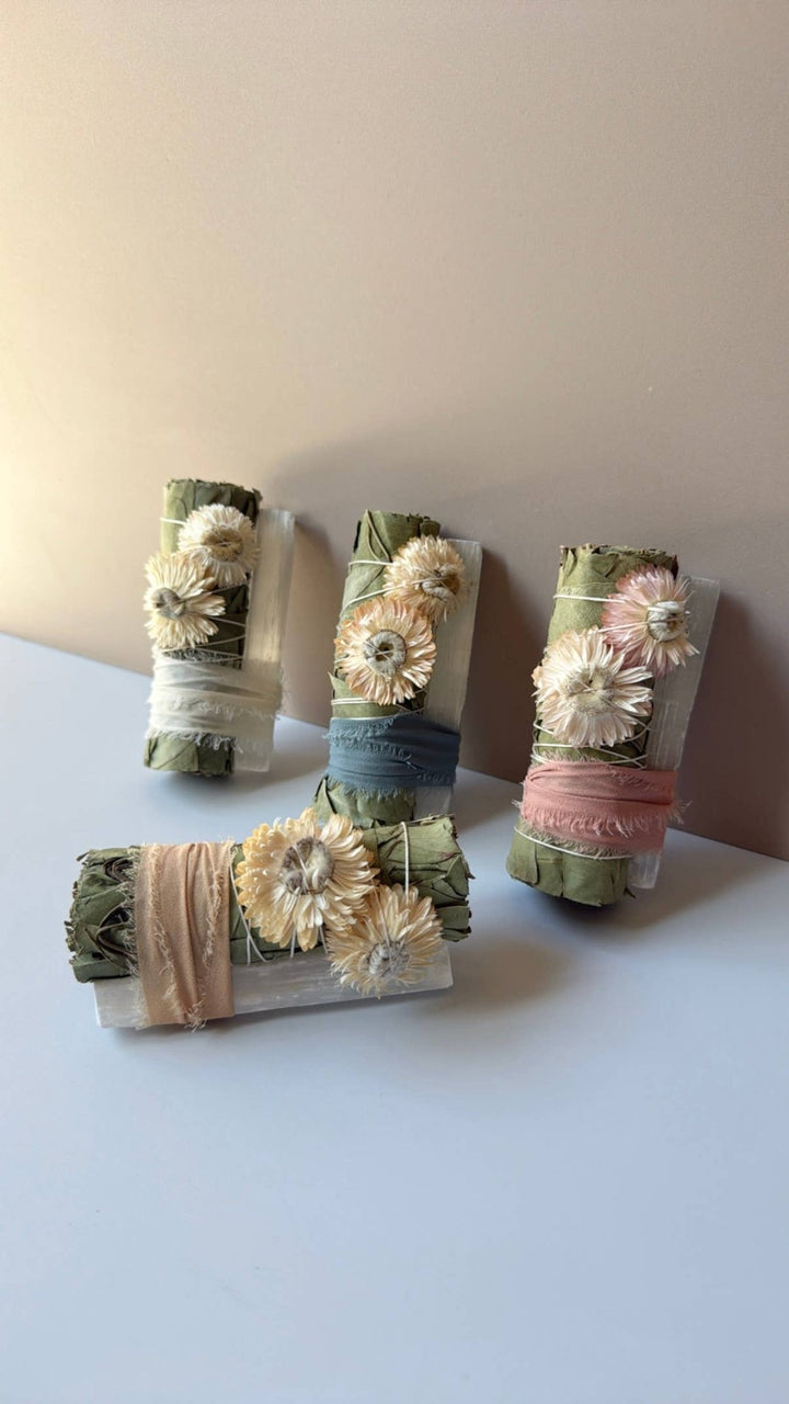 Healing Floral Sage - Eucalyptus + White Selenite  - Meadow Collectivesmudge