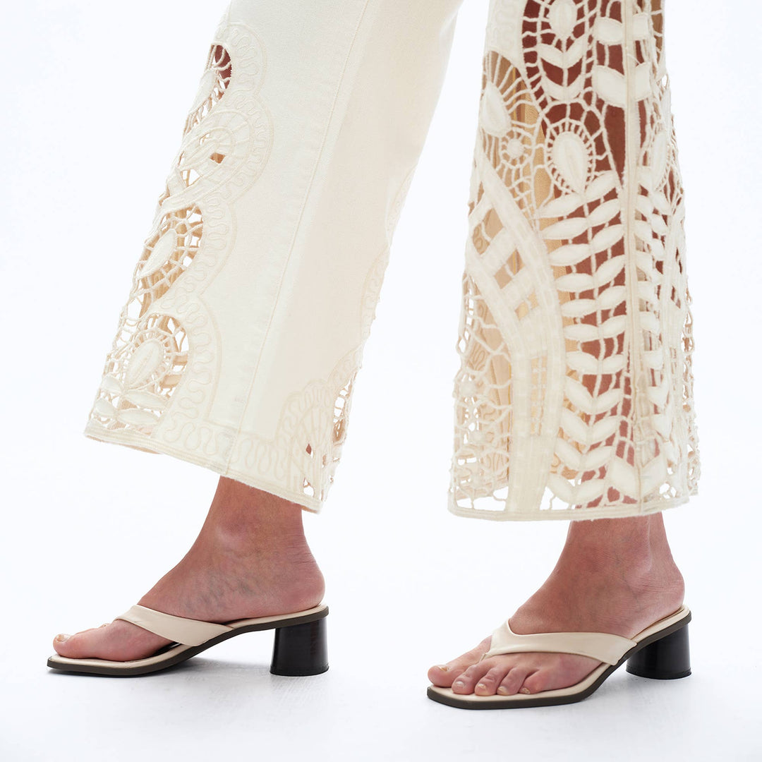 HIGH RISE WIDE LEG TWILL PANTS(EMBROIDERY,RAW HEM) - Meadow CollectivePants