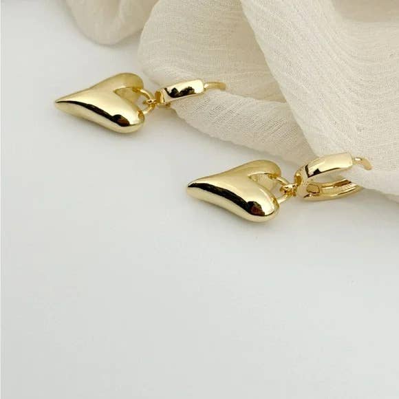 Lovefull Abstract Heart Huggie Earrings – 18K Gold Vermeil over 925 Sterling Silver - Meadow Collectiveearrings