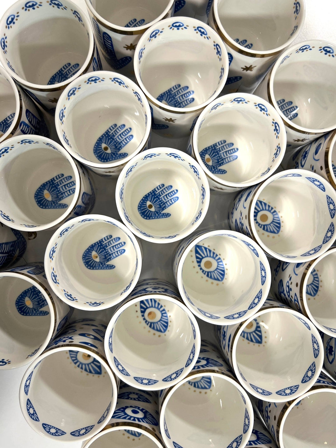 NEW! Beautiful Gold & Blue White Ceramic Hamsa Candle - Meadow Collectivecandle