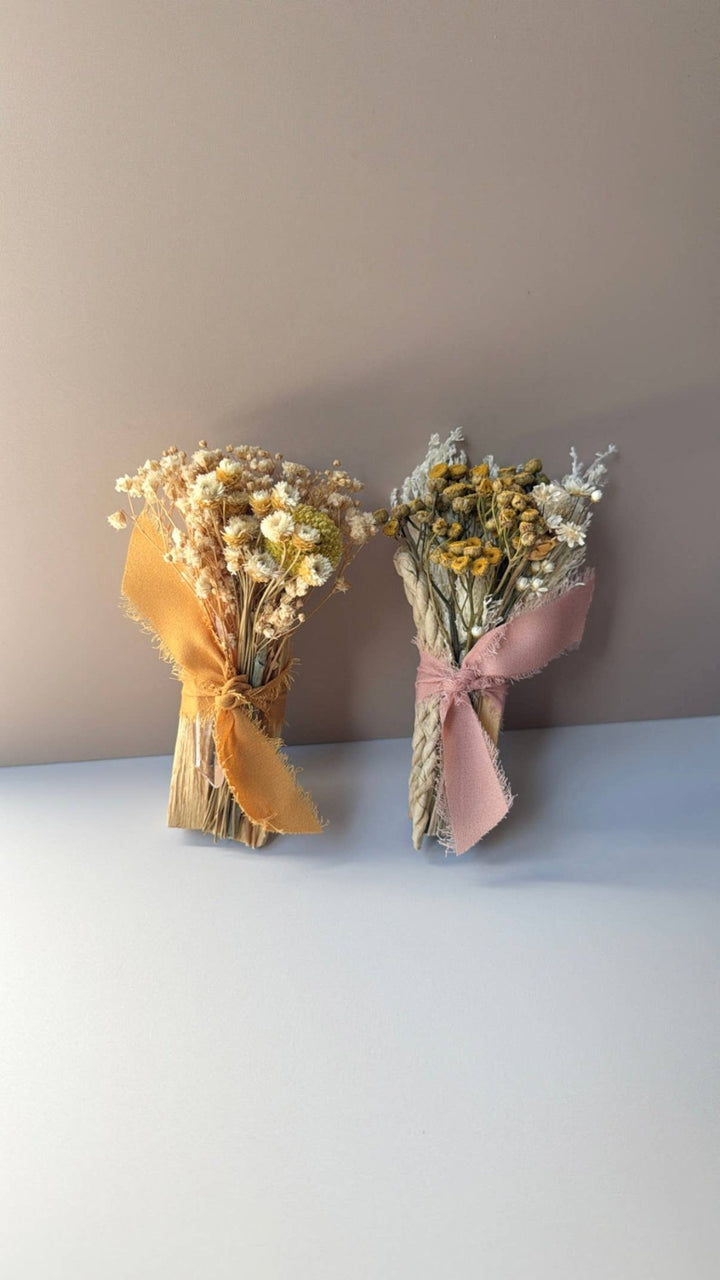 Peruvian Palo Santo + Wild Flowers Ethically Sourced - Meadow Collectiveincense