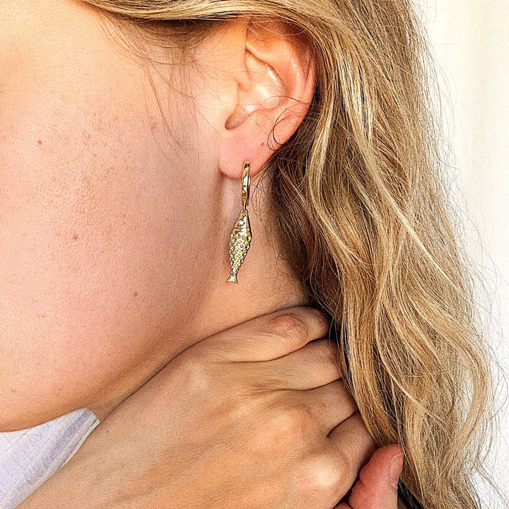 Portia Fish Huggie Hoops - Meadow Collectiveearrings