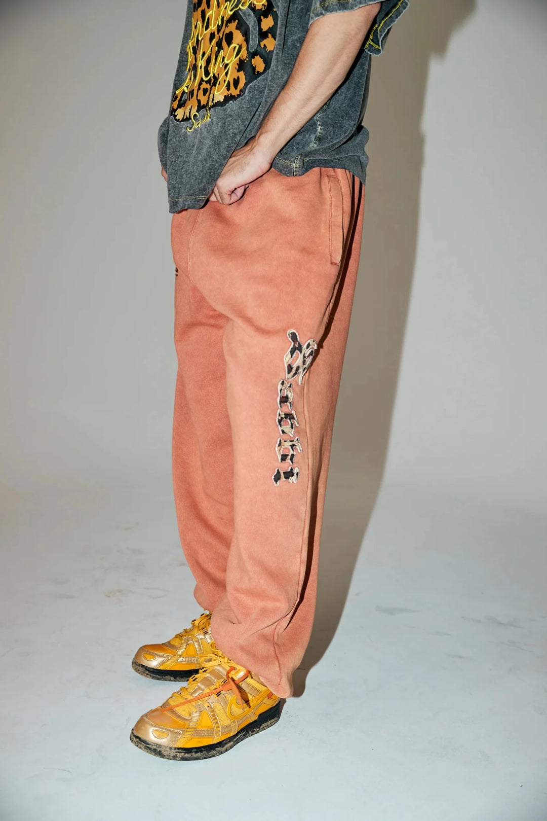 Sabbi Be Kind Jogger - Meadow Collectivesweatpants