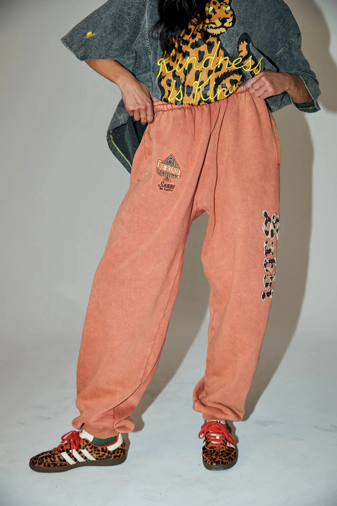 Sabbi Be Kind Jogger - Meadow Collectivesweatpants