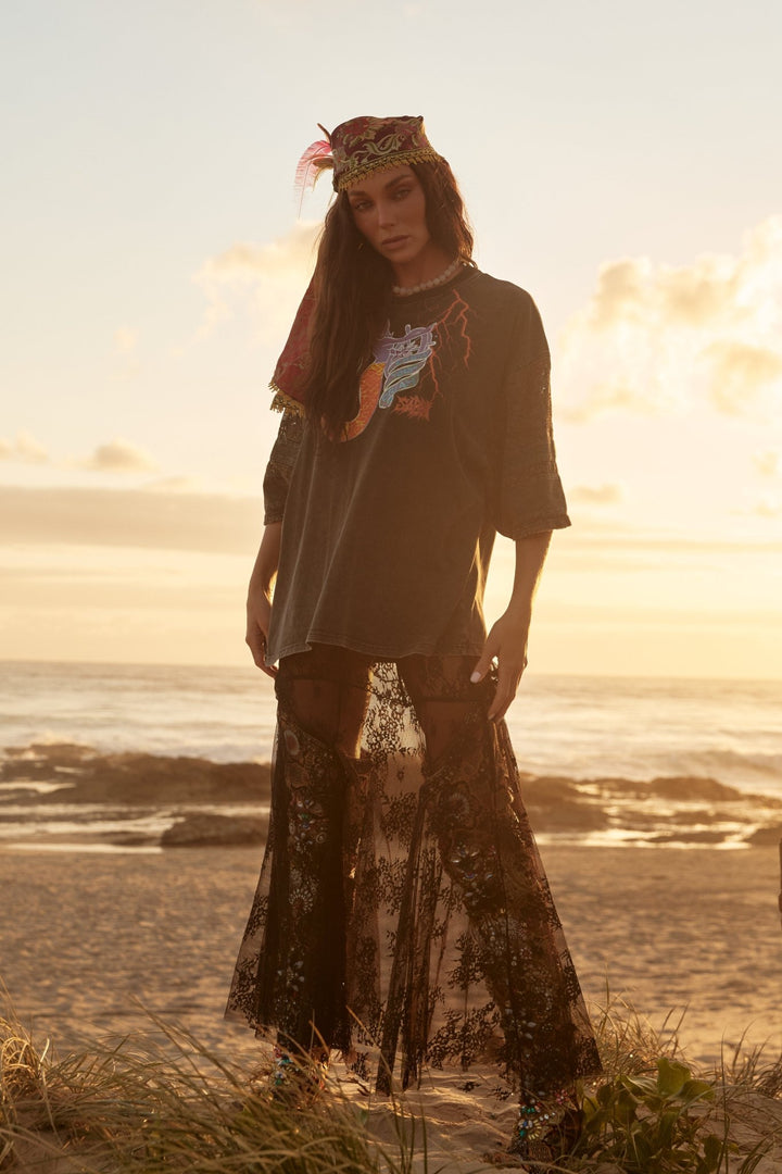Sabbi Chase Your Dreams Oversized Lace Sleeve Graphic Tee - Meadow Collectivet shirt