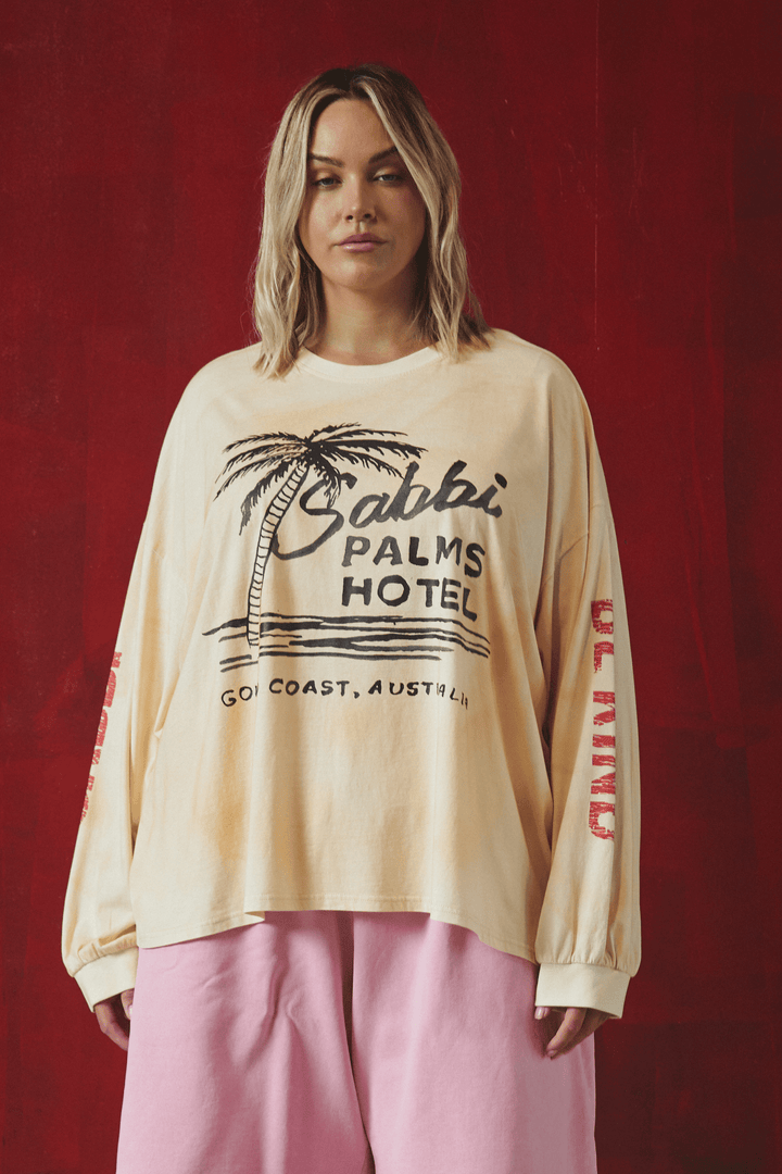 The Palms Hotel Long Sleeve Tee - Pastel Peach