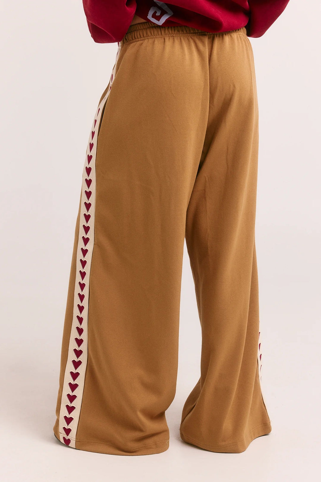Sabbi Raving Hearts Pants - Caramel - Meadow Collectivesweatpants
