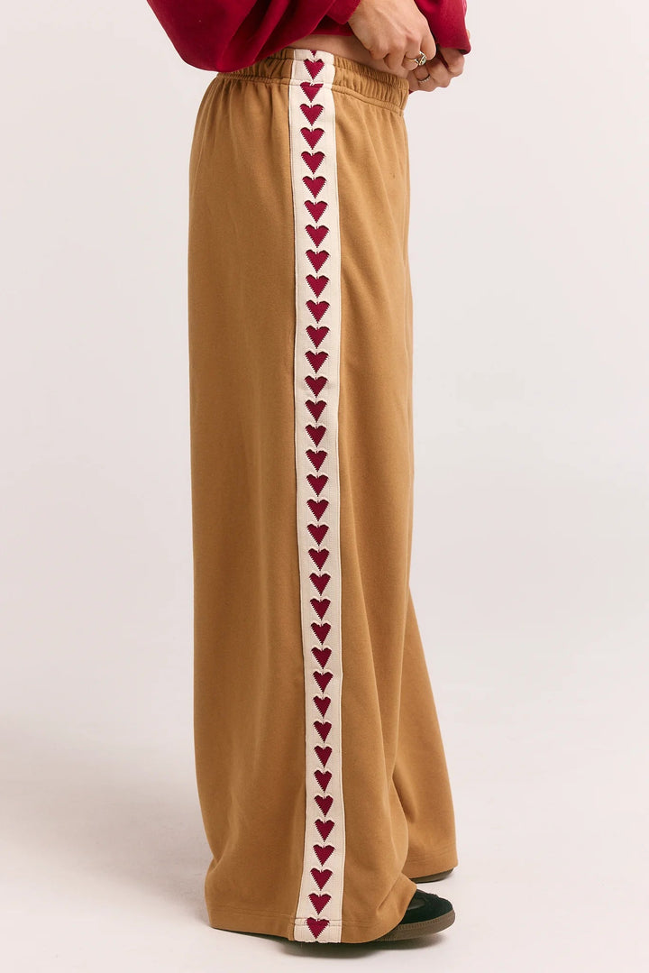 Sabbi Raving Hearts Pants - Caramel - Meadow Collectivesweatpants