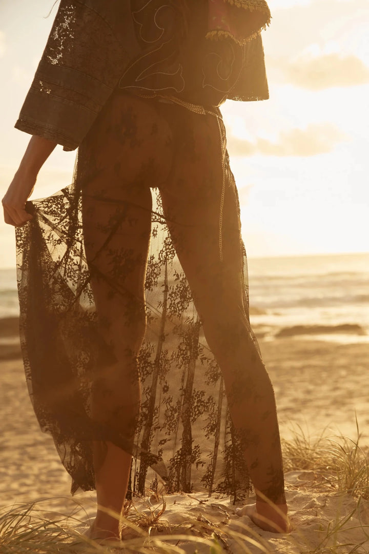 Sabbi The Lace Maxi Skirt - Black - Meadow Collectiveskirt