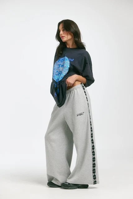 Sabbi The Very Oversized Disco Ball - Charcoal - Meadow Collectiveoversized tee
