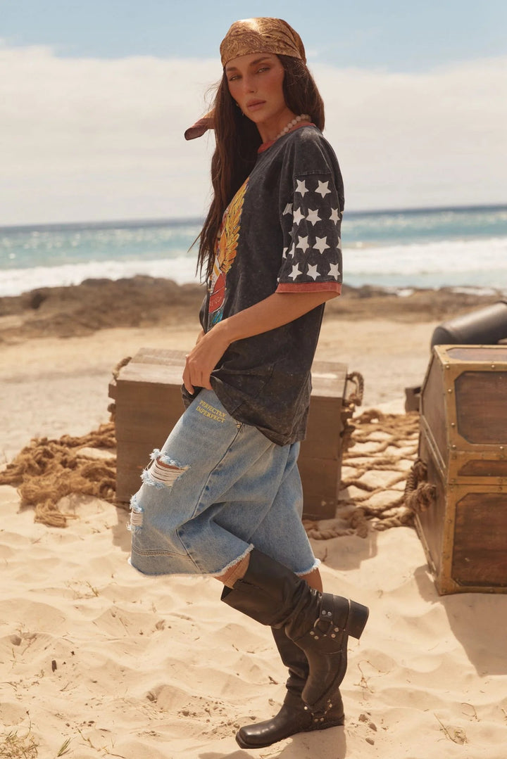 Sabbi The Very Oversized Dream Big Brenda Tee - Black - Meadow Collectivet shirt