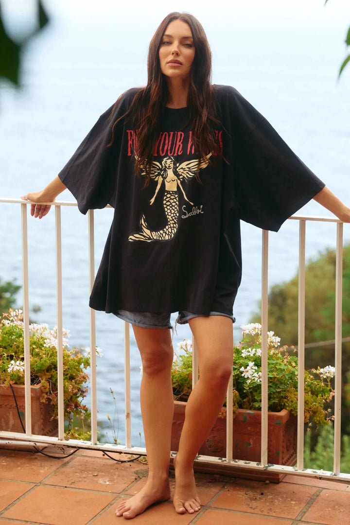 Sabbi The Very Oversized Find Your Wings Tee - Black - Meadow CollectiveT-Shirts