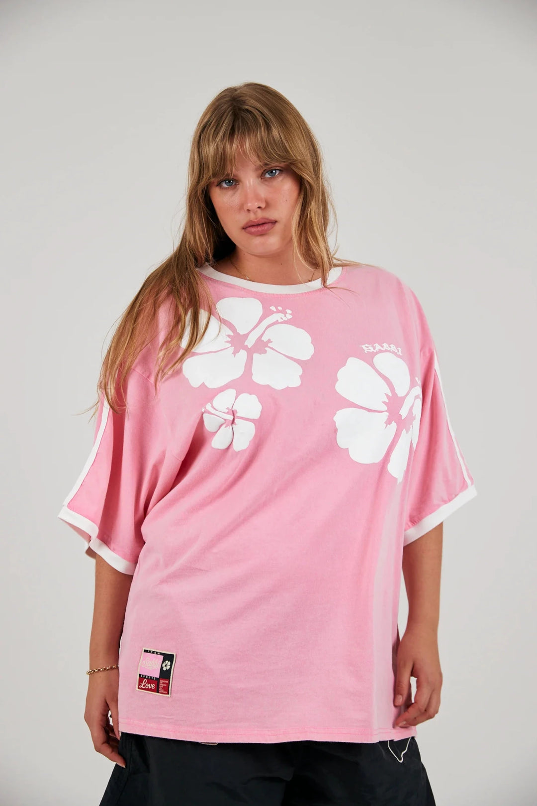 Sabbi The Very Oversized Hibiscus Tee - Pink - Meadow Collectivet shirt