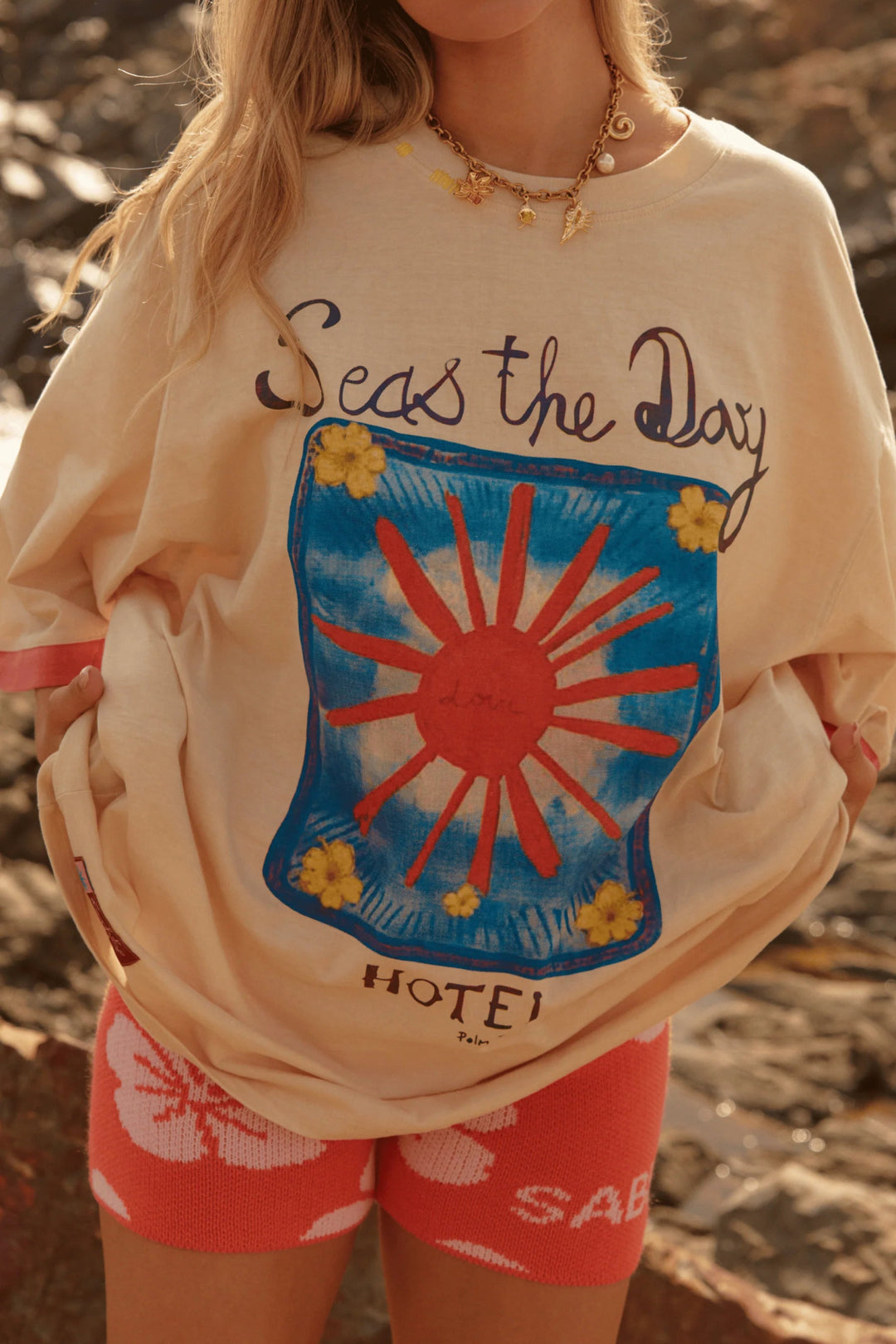 Sabbi Very Oversized Seas The Day Hotel Tee - Sand - Meadow Collectivegraphic tee
